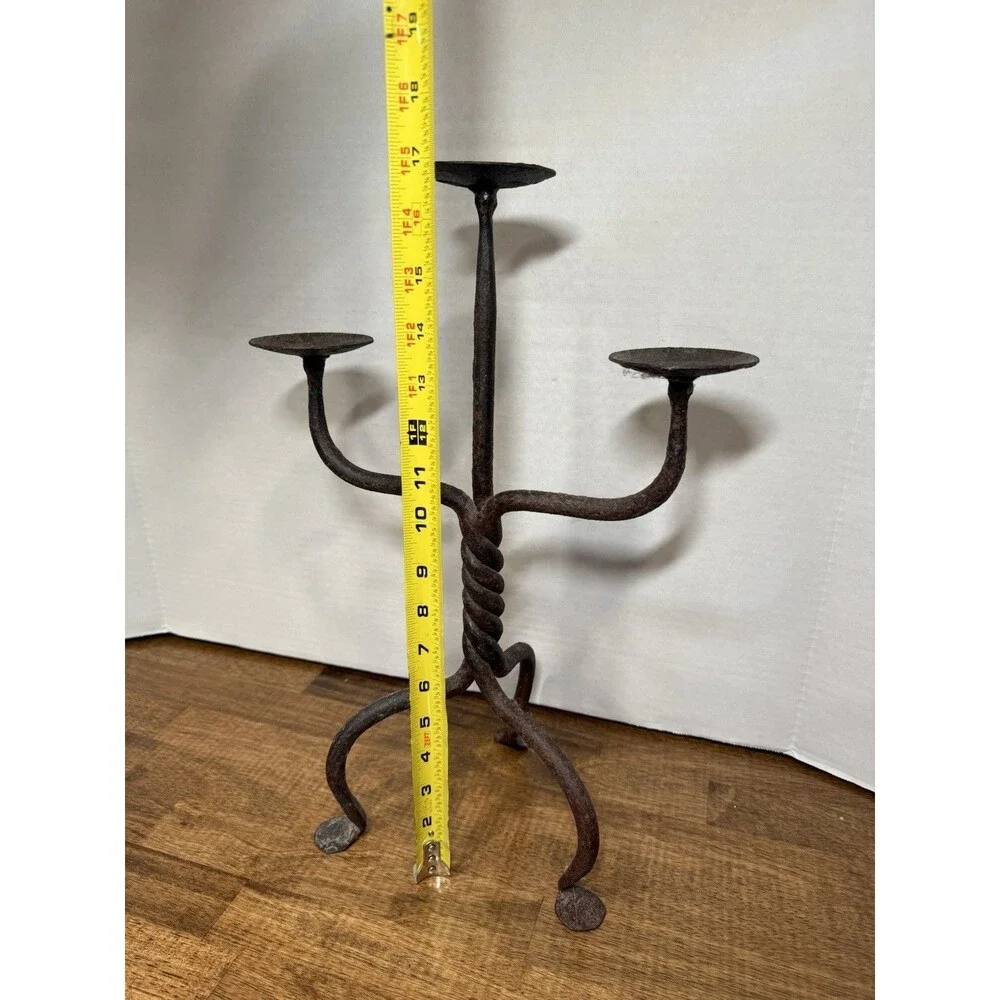 Cast iron candle stand/older, vintage, rustic, farmhouse core